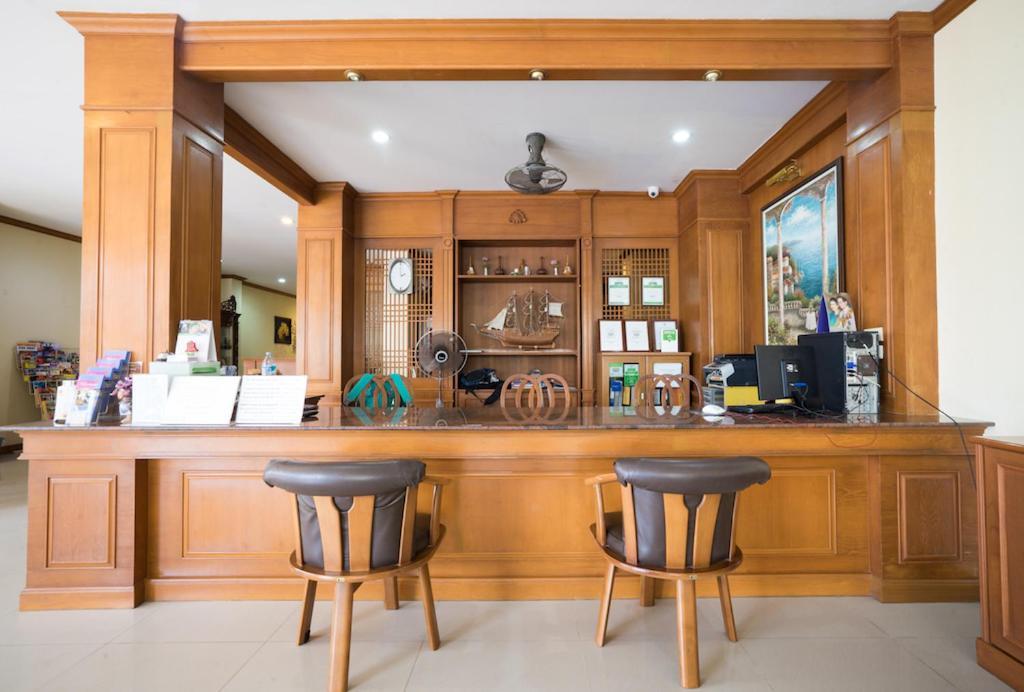 Отель Pranang Flora House Ао Нанг Экстерьер фото